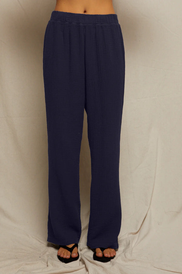 The Mina Double Gauze Pull On Pant in Navy - Romantiques