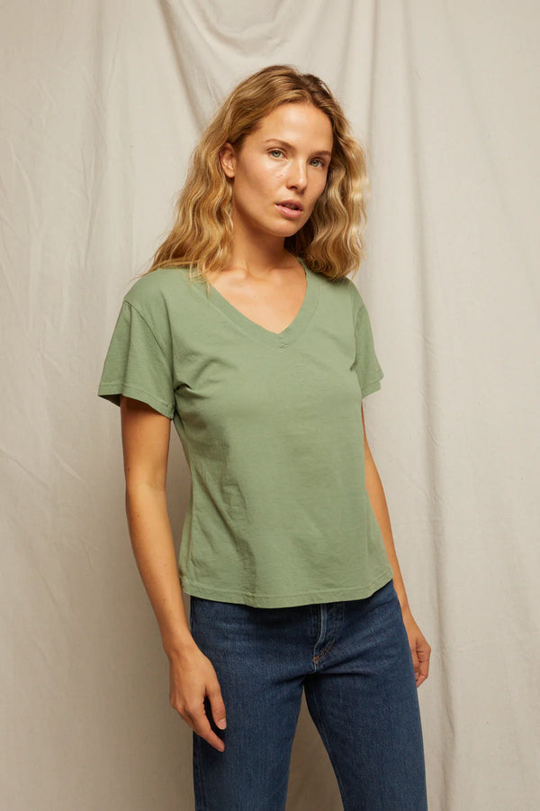 Hendrix Lightweight Cotton Boxy V-Neck in Aloe - Romantiques