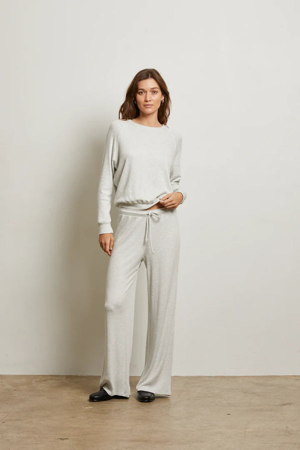 Cooper Brushed Waffle Long Sleeve Raglan Crew in Ash - Romantiques