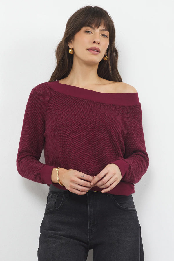 Carol Off Shoulder Pullover - Romantiques