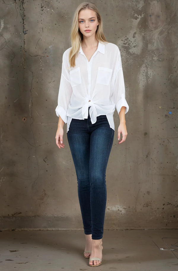 Maven Cargo Pocket Top In White - Romantiques