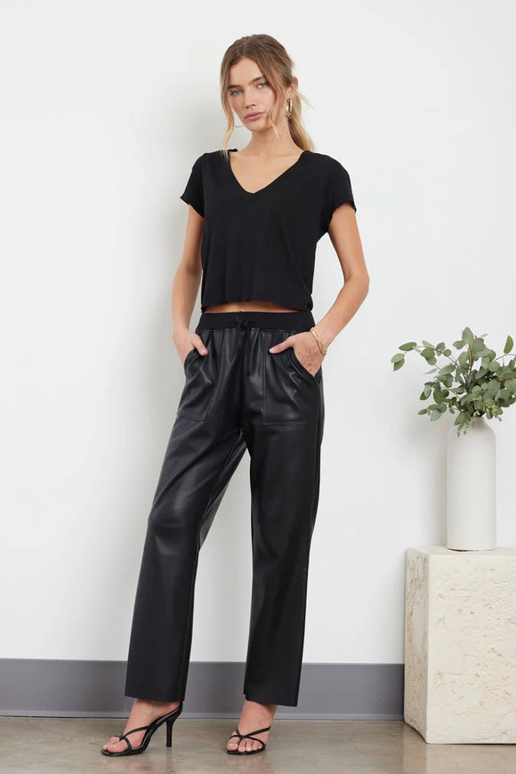 Suri Deep V-Cap Sleeve Tee - Romantiques