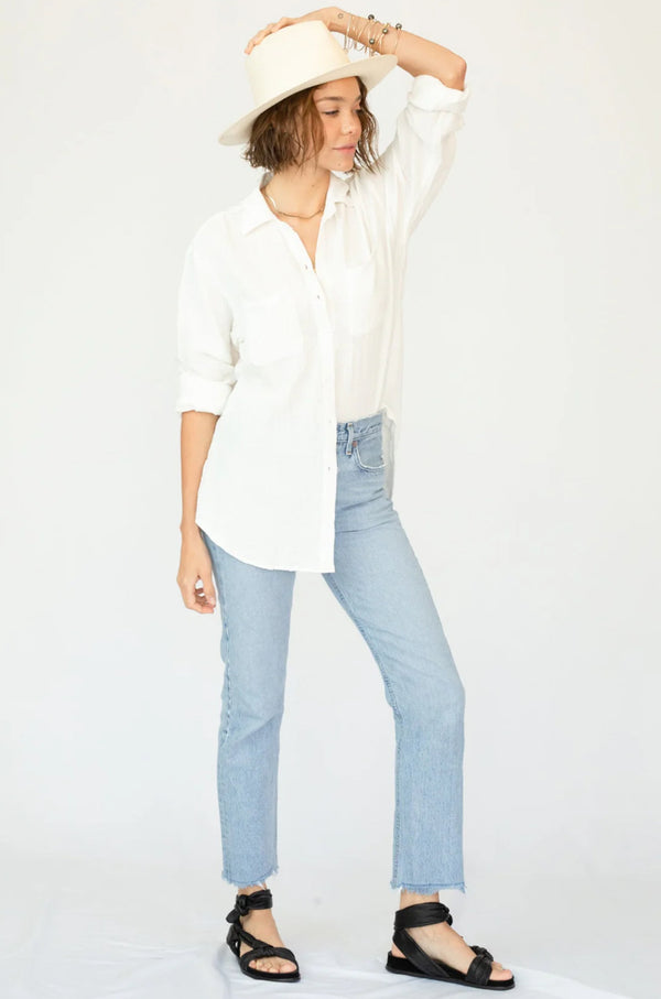 The Favorite Shirt In White - Romantiques