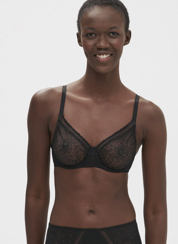 Comete Molded Full Cup Bra In Black - Romantiques