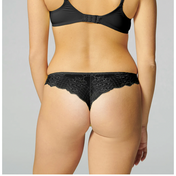 Reve Tanga