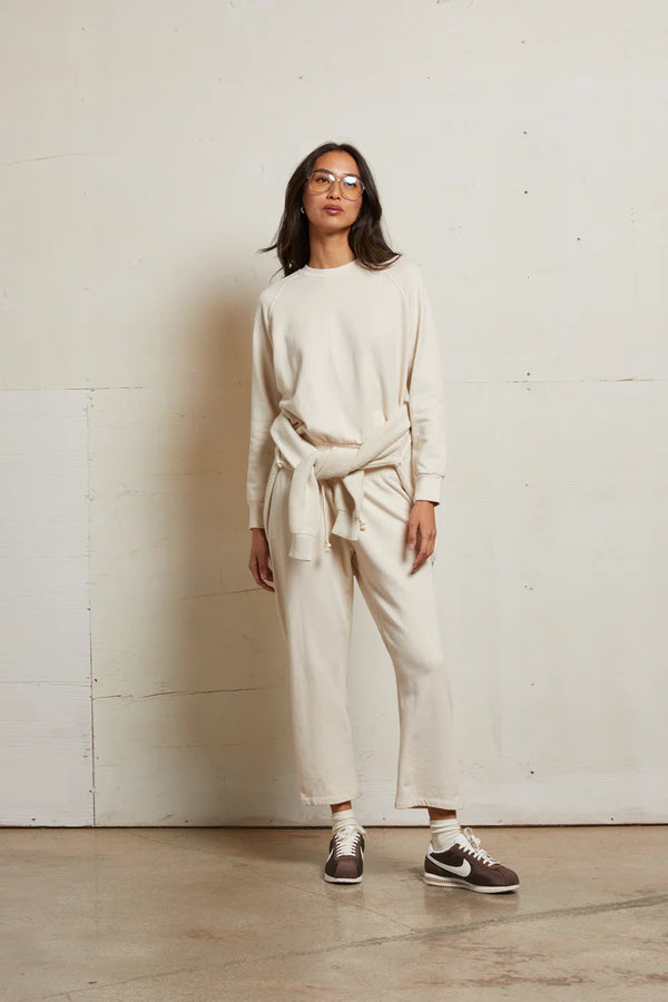Jamaica Beach Fleece Straight Leg Sweat Pant in Sugar - Romantiques