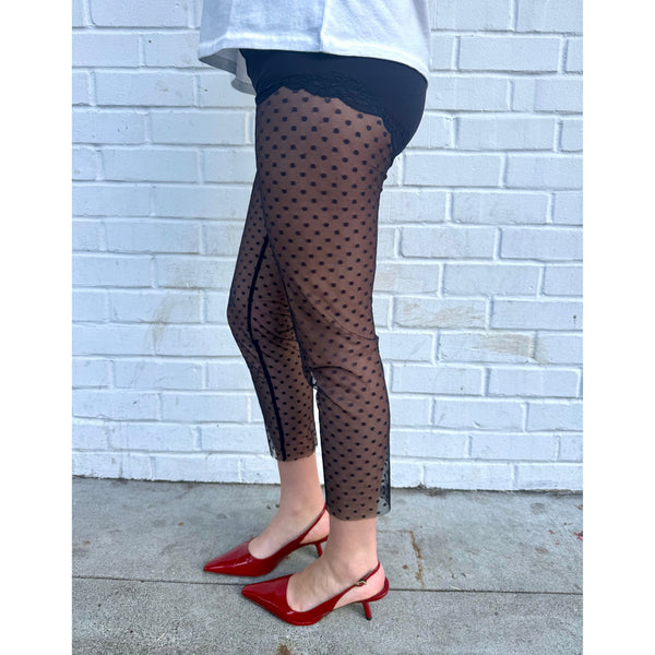Coucou Lola Capri Pants in Black - Romantiques