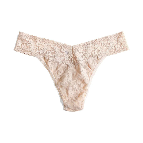 Hanky Panky Signature Lace Original rise Thong in Nude - Romantiques