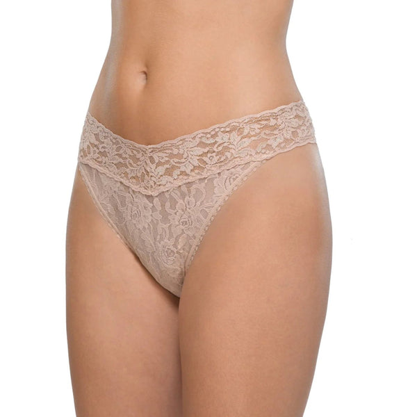 Hanky Panky Signature Lace Original rise Thong in Nude - Romantiques