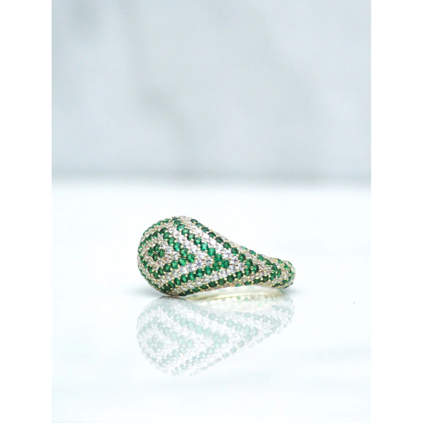 Native Gem Axel Chevron Ring in Emerald - Romantiques